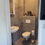דירה A Comfortable And Modern Newly Renovated