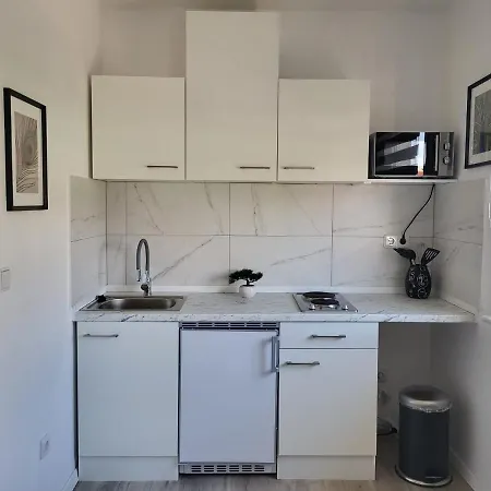 Apartment A Comfortable And Modern Newly Renovated Mannheim